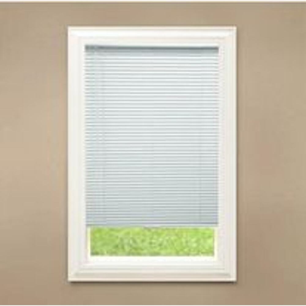 White Hampton Bay Custom Cut Cordless 1" Room Darkening Vinyl Blinds 27"x42" NIB